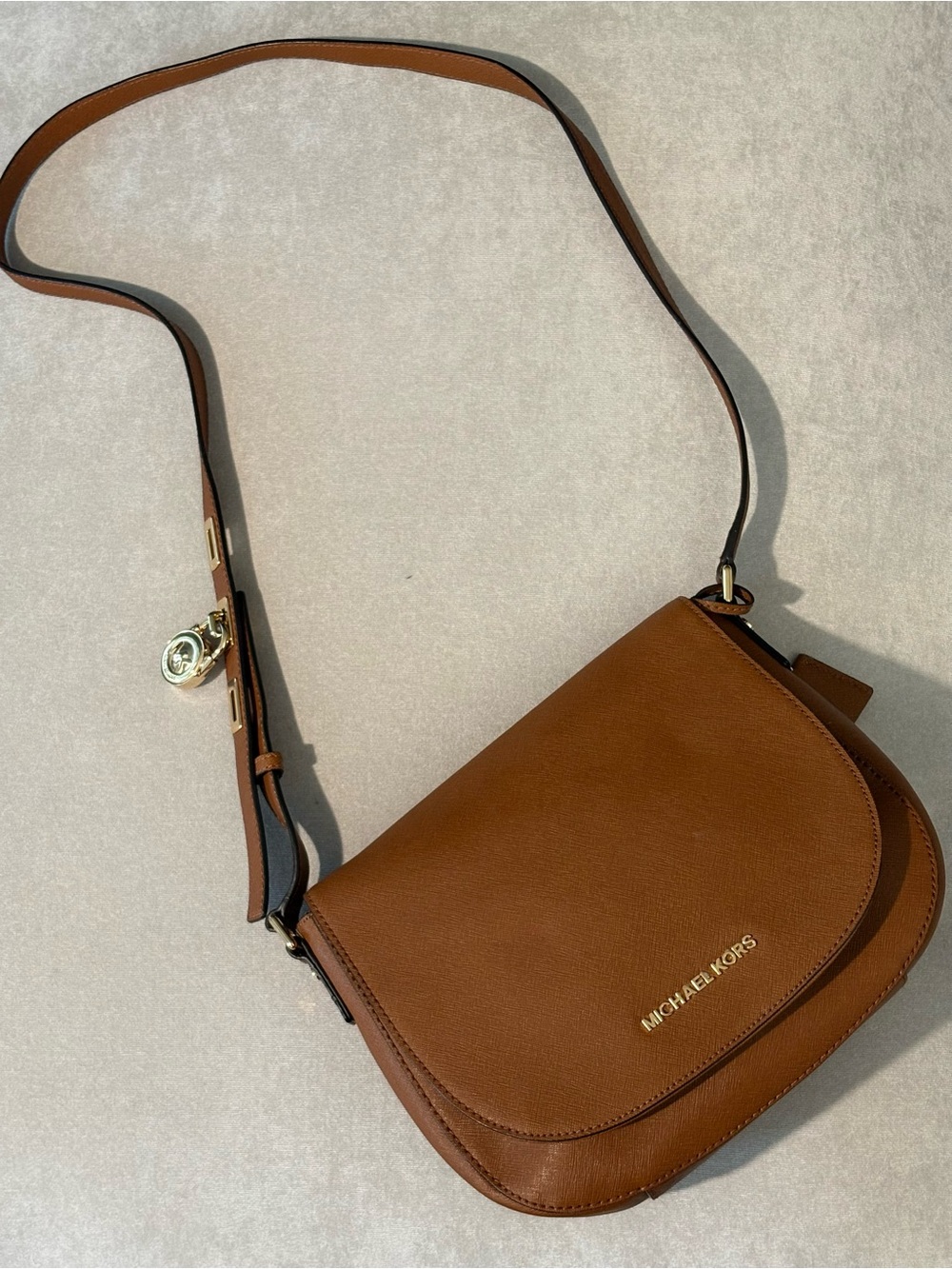 MICHAEL KORS Saddle Crossbody in Cognac Brown with Gold Hardware